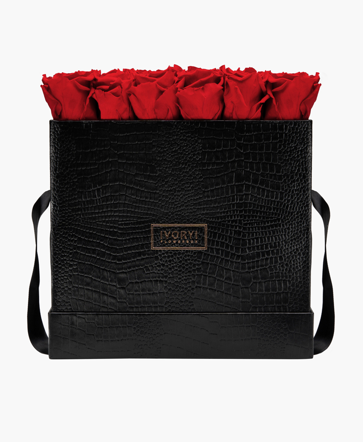 ivoryi-friends-ivoryiflowerbox-infinity-fifth-avenue-edition-premium-romantic-red-front-grace