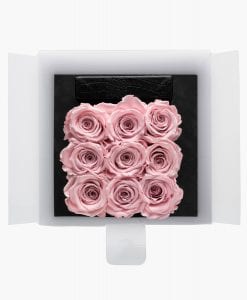 ivoryi-friends-ivoryiflowerbox-infintiy-fifth-avenue-edition-medium-blush-rose-top-grace