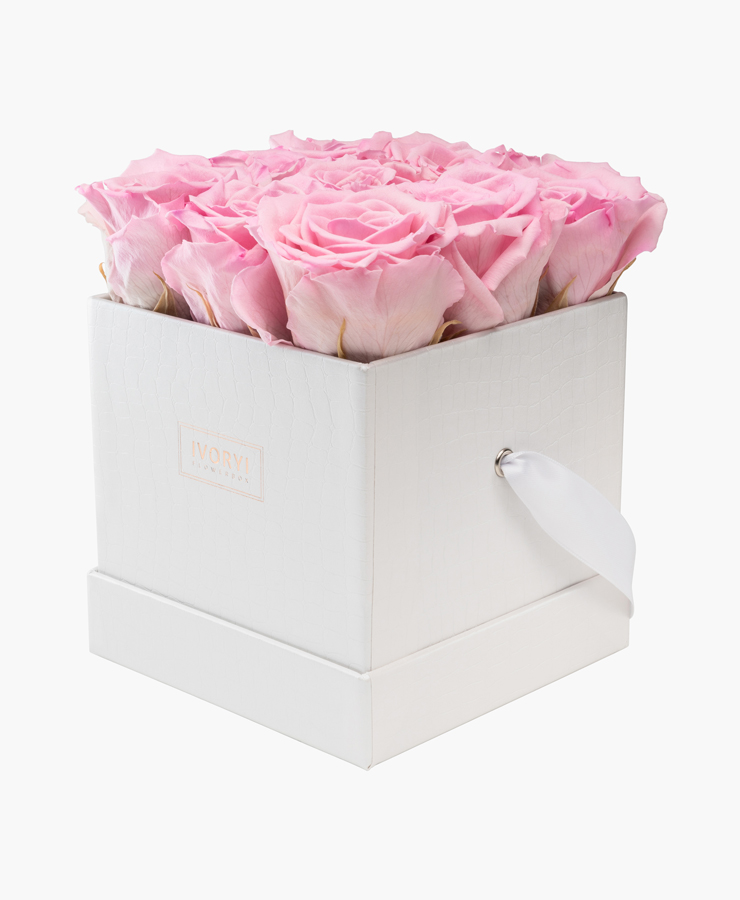 ivoryi-friends-ivoryiflowerbox-infintiy-miami-vibes-edition-medium-blush-rose-side-grace