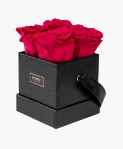 ivoryi-friends-ivoryiflowerbox-infintiy-flowerbox-fifth-avenue-edition-small-new-pink-side-grace